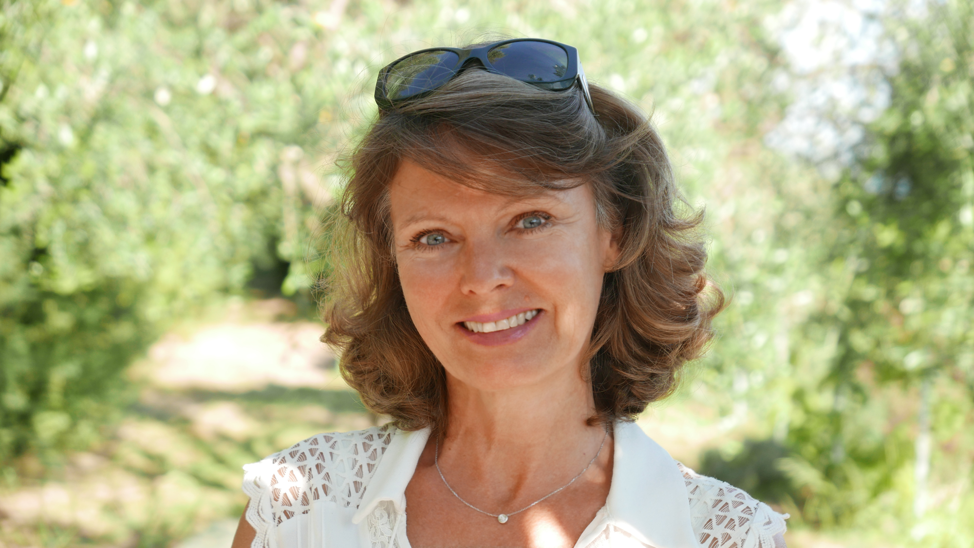 Anne DÖRR